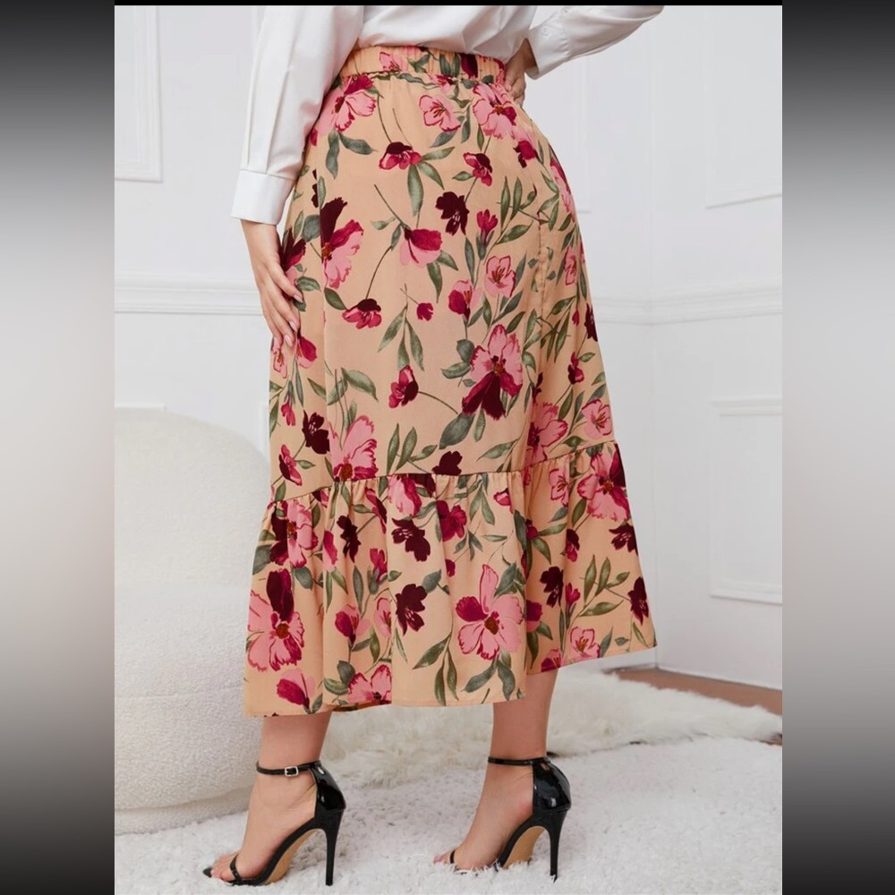 ๐ Floral Midi Ruffle Skirt ๐ - Picture 4 of 6
